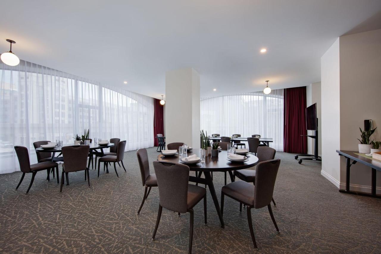 Hotel Element At The Metropolitan 3*